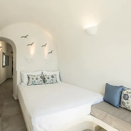 Ethereum Luxury Cave Villa Imerovígli