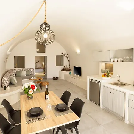 Vila Ethereum Luxury Cave Imerovigli (Santorini)