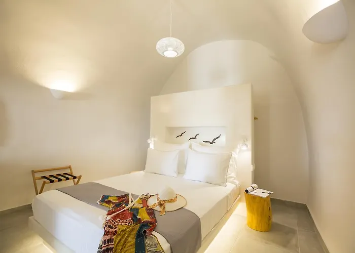 Ethereum Luxury Cave Imerovigli (Santorini)